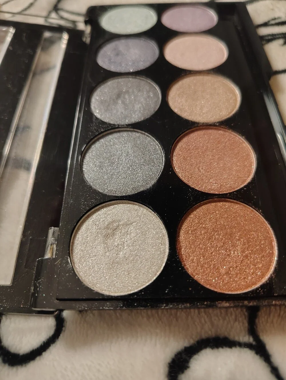 Eyeshadow Palette Bundle NRW W7 10 Out Of 10 And NEW ColorMates 12 Shades